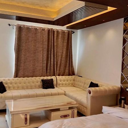 Hotel Green Mint Jammu Dış mekan fotoğraf